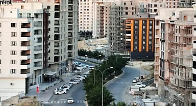 Karaköprü'de Otopark çıkmazı: Siteler lüks, sokaklar felç