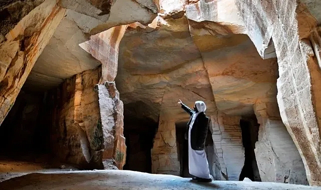 Şanlıurfa'nın gizli hazinesi Bazda Mağaraları