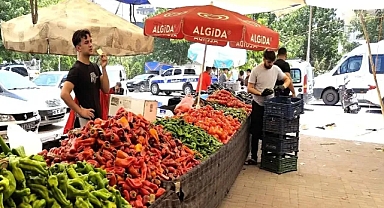 Urfa isotu tezgaha indi, kilosu ağızları açıkta bıraktı
