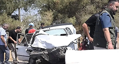Viranşehir ile Ceylanpınar karayolunda kaza: 4 yaralı