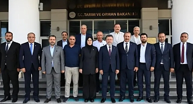Yazmacı ve Urfalı heyet, Bakan Yumaklı ile görüştü