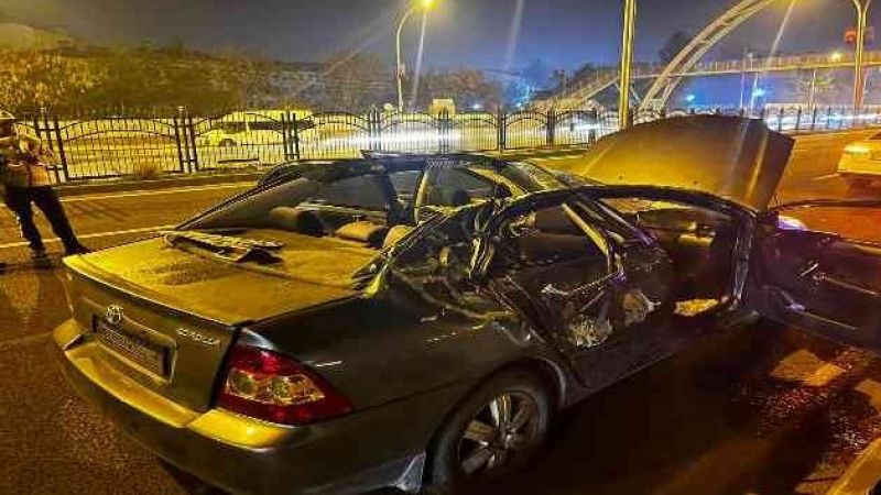 Urfa yolunda feci kaza: 1 ölü, 5 yaralı