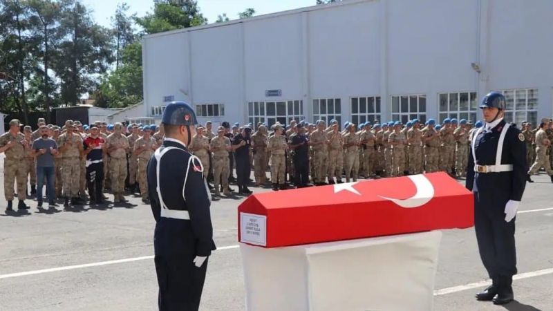 Kazada ölen asker memleketine uğurlandı