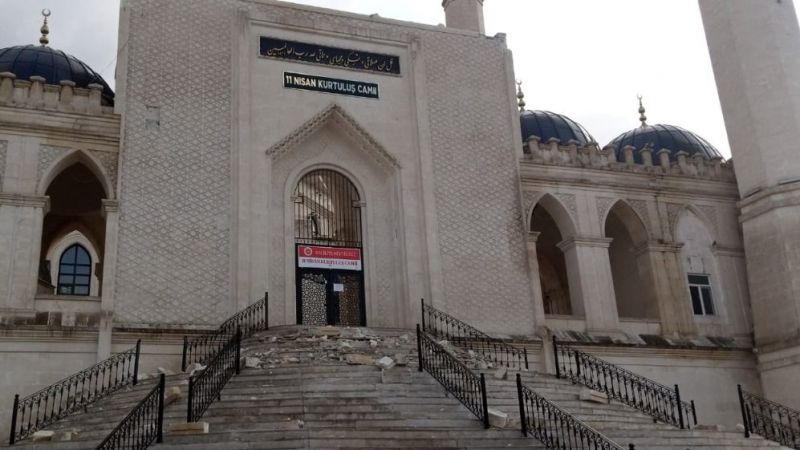 11 Nisan Kurtuluş Camisi SOS verdi!