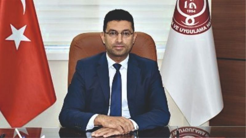 Güzelçiçek de siyasete atıldı