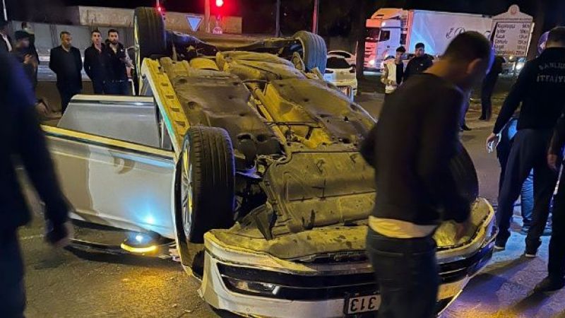 TIR otomobili biçti: 6 yaralı