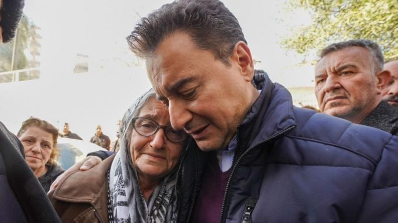 Ali Babacan: Büyük bir kaybımız var