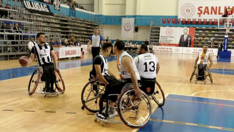 Engellilerimiz Beşiktaş'a takıldı