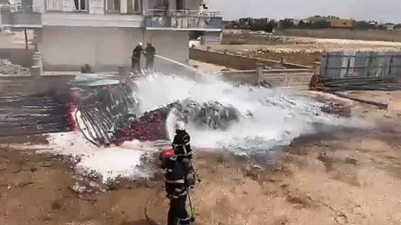 Boru fabrikasında yangın