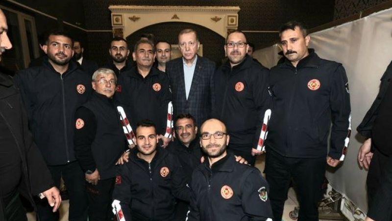 Cumhurbaşkanı Erdoğan, Urfa İtfaiyesini tebrik etti
