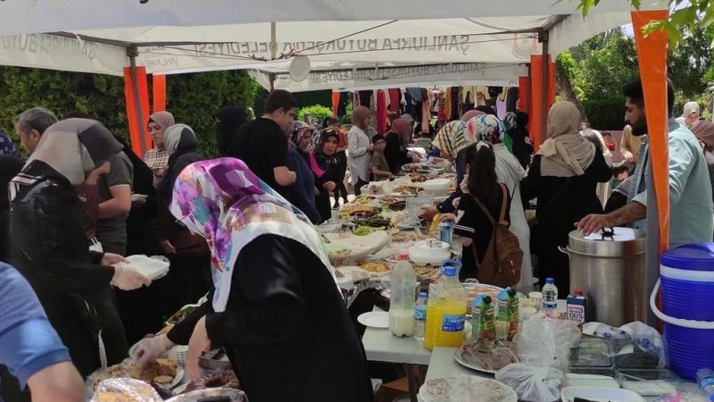 Müftülük, 'Hayır Çarşısı' kurdu