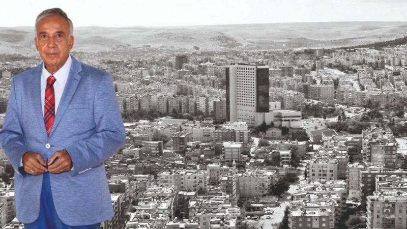 Başına Peygamber sıfatını koy, gerisine karışma. Öyle mi?