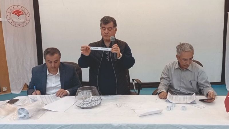 Urfa'da işçi alımı kurası çekildi