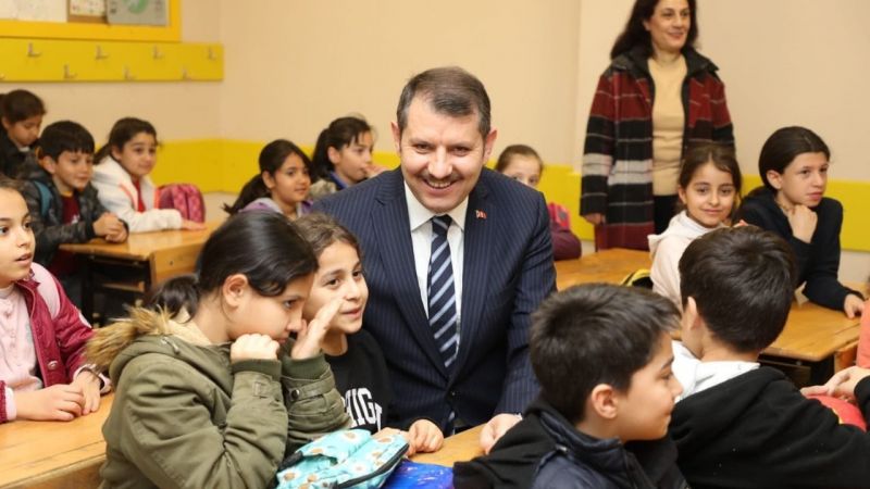 Depremden sonra ilk dersler eğlenceli geçti 