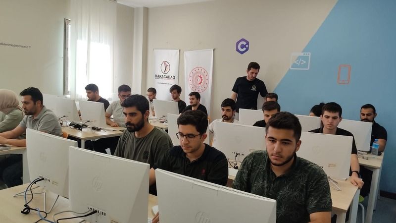 Urfalı gençlere istihdam garantili eğitim