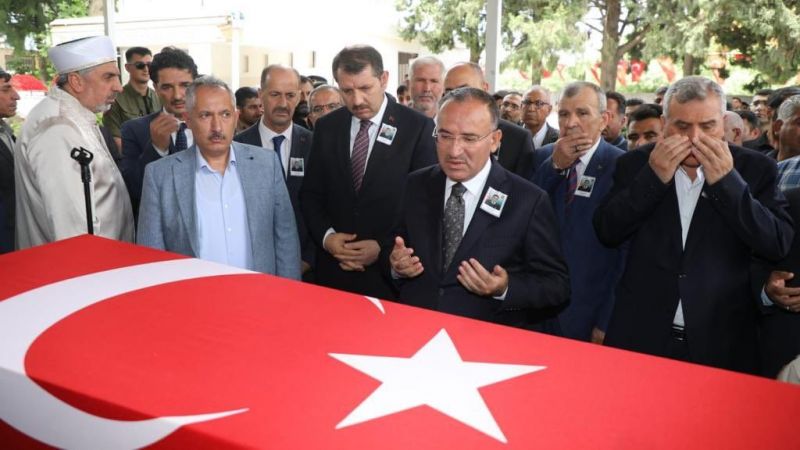 Şırnak şehidi son yolculuğuna uğurlandı 