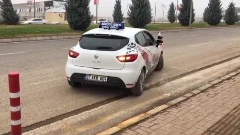 Ehliyet çıkarmakta hayal oldu