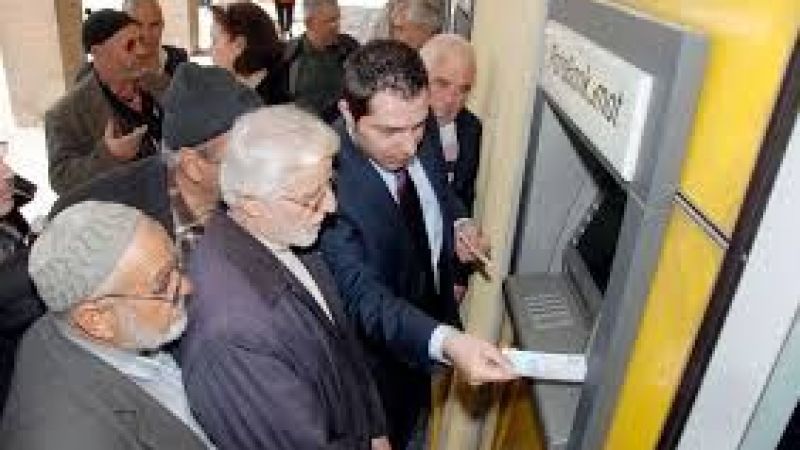 Emekli zammında oranlar değişti.