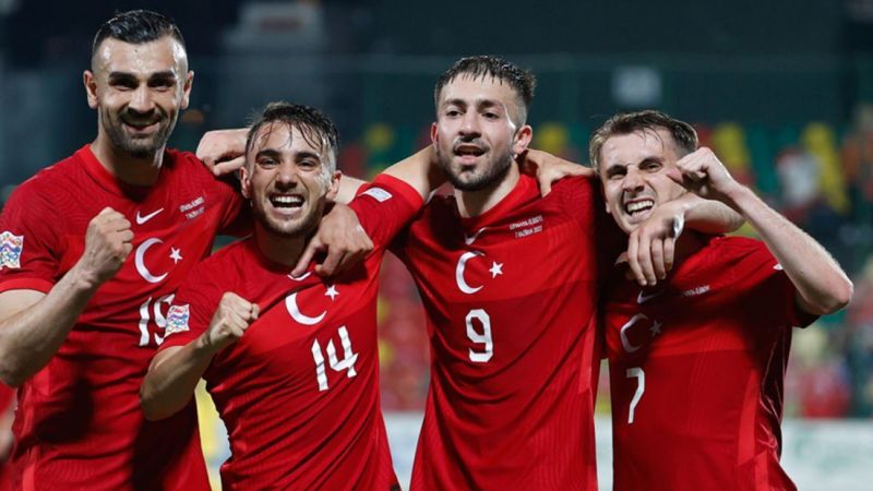 Eski Urfasporlunun biri gitti, diğeri geldi