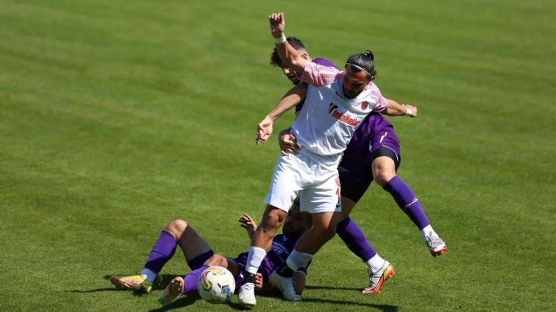 Karaköprü'den forvete takviye 