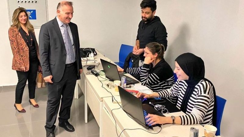 Rektör Güllüoğlu'ndan öğrencilere müjdeli haber