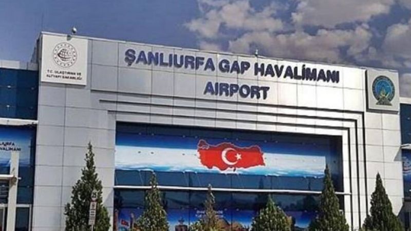 GAP Havalimanı’nda yolcular yine mağdur oldu