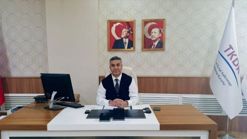 Tartışmalı isimden flaş karar