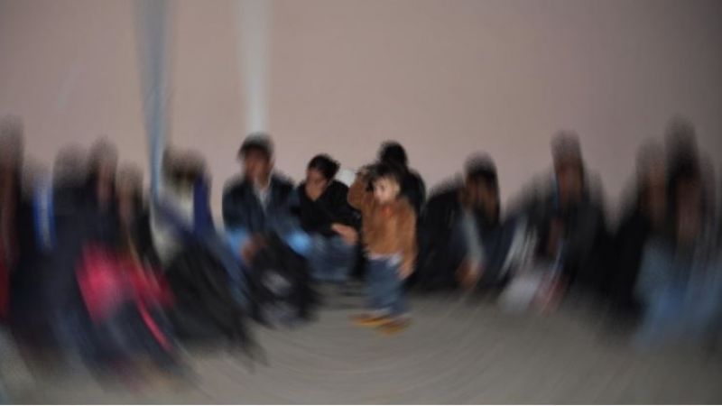 83 düzensiz göçmen yakalandı