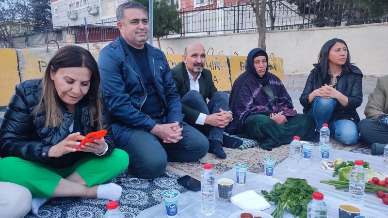 DEVA Partisi’nden Şenyaşar ailesine ziyaret