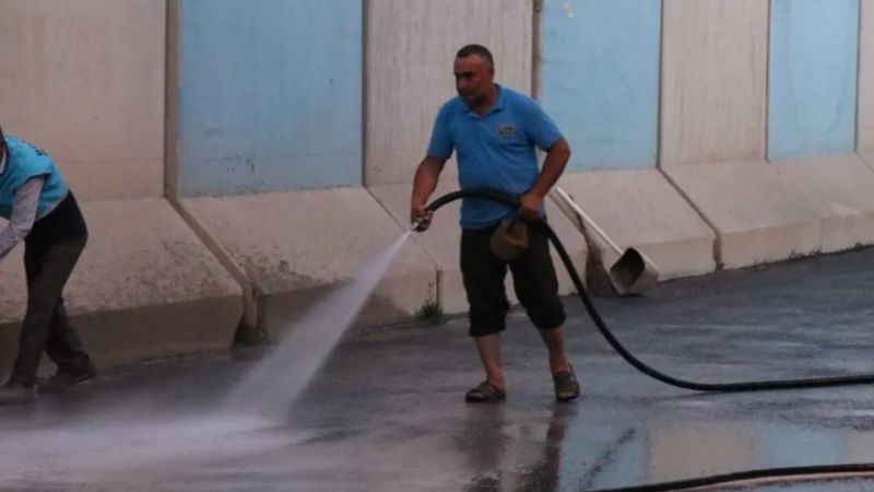 Bozova Belediyesi bayram öncesi temizlikleri tamamladı