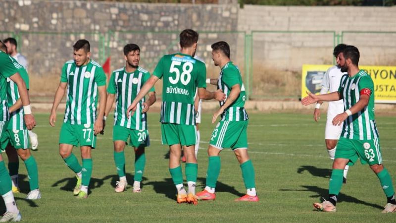 Karbel Karaköprü Belediyespor'lu 5 oyuncunun daha lisans işlemi tamamlandı