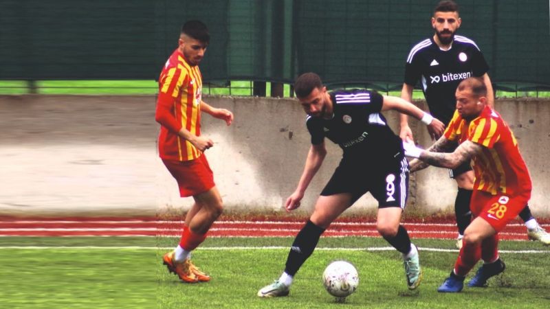 İstanbul'da 1 puanı zor kurtardılar