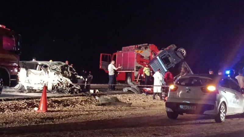 Komşu ilde katliam gibi kaza: 6 ölü