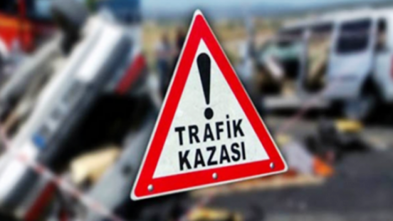 Urfa’da iki otomobil çarpıştı: Yaralılar var