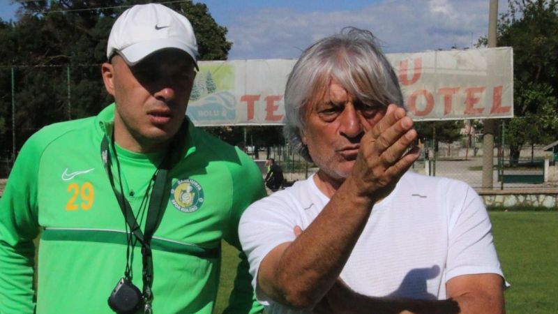 Kemal hoca onun da biletini kesti