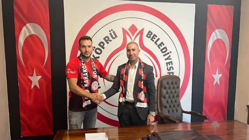 Karaköprü'den sol kanat transferi