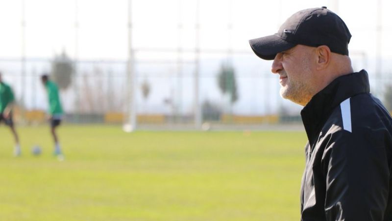 Levent hocadan şok karar