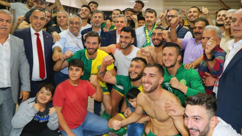 Urfaspor'da liderlik sevinci 