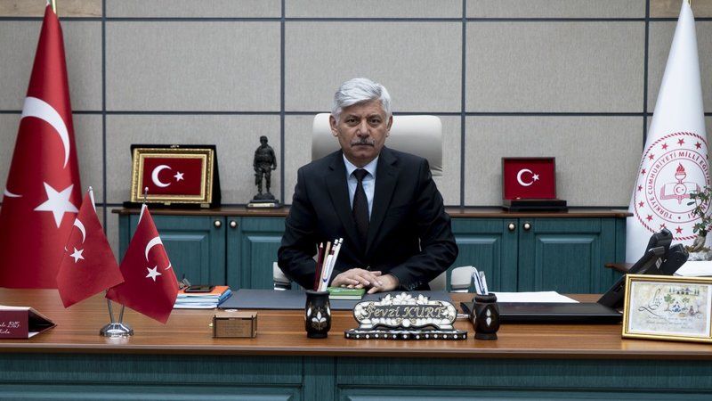 Urfa İl Milli Eğitim Müdüründen yarı yıl mesajı 