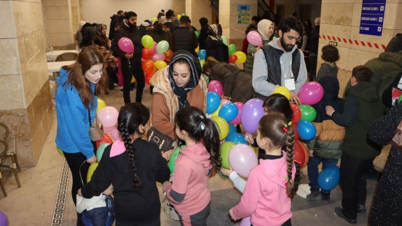 Büyükşehir çocukların yüzünü güldürüyor