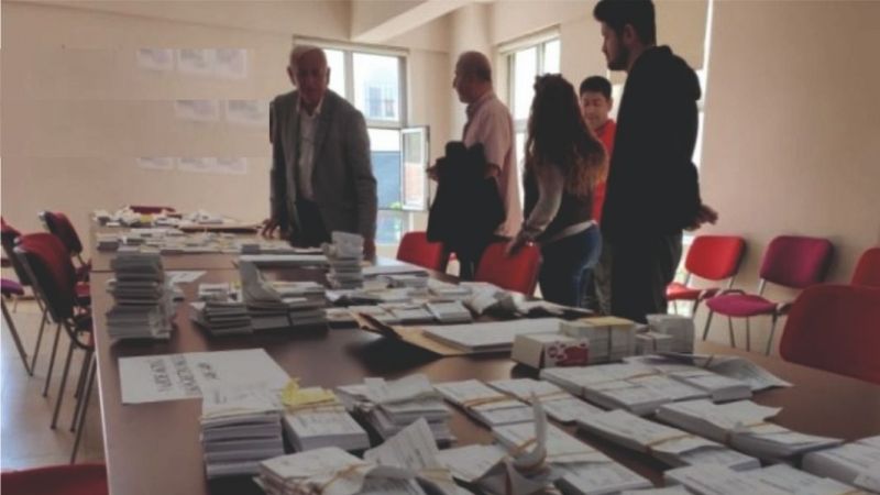 Seçmen kağıtlarınızı almayı unutmayın