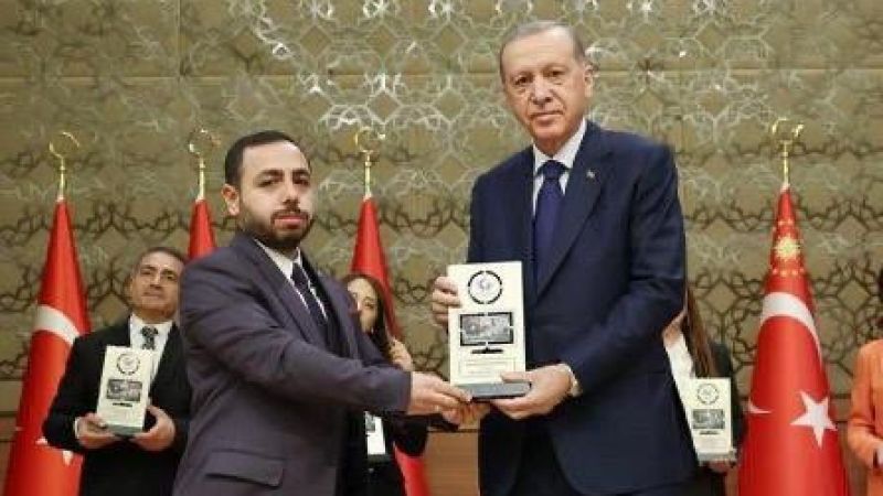 Erdoğan'dan Toru'ya vefa ödülü