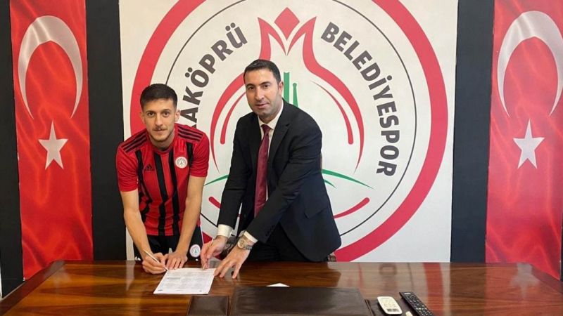 Karaköprü'den orta sahaya takviye