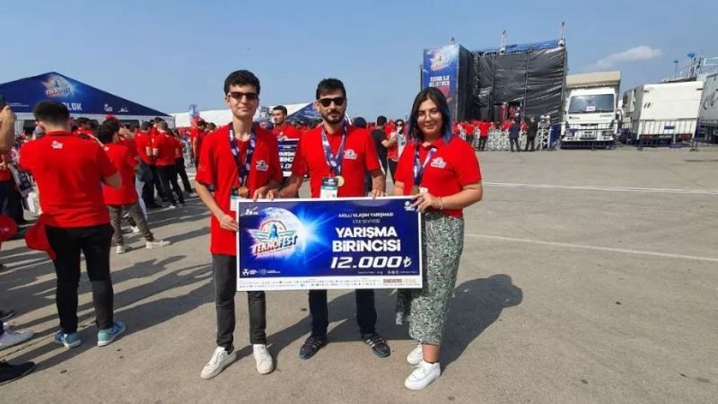 Teknofest'te Urfa'nın gururu oldular