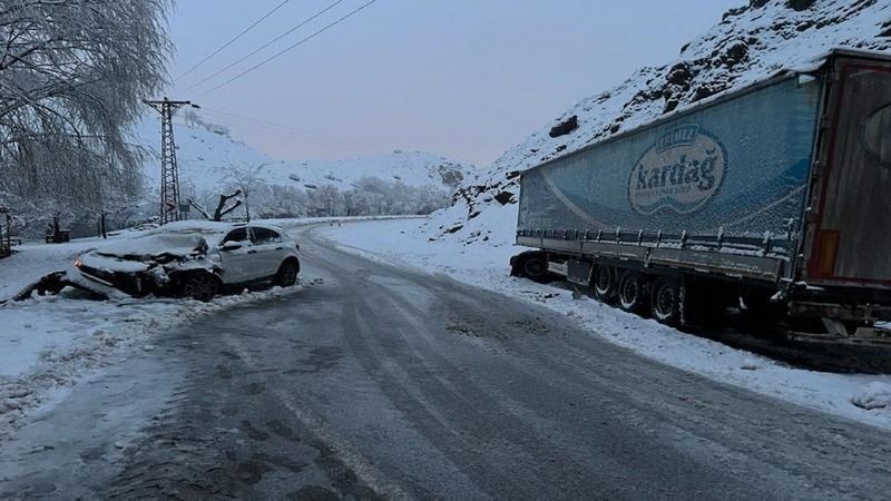Urfaspor'lular dönüş yolunda kaza yaptı
