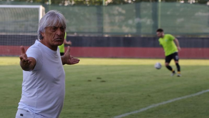 Kemal 'Kılıç'ı çekti