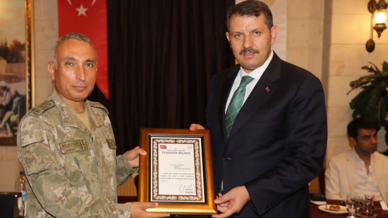 Oktay Paşa da veda etti 