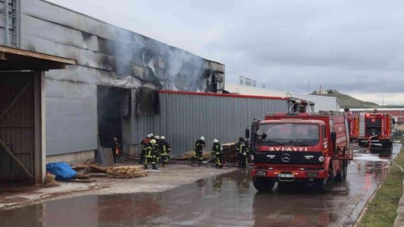 Urfa OSB'de yangın